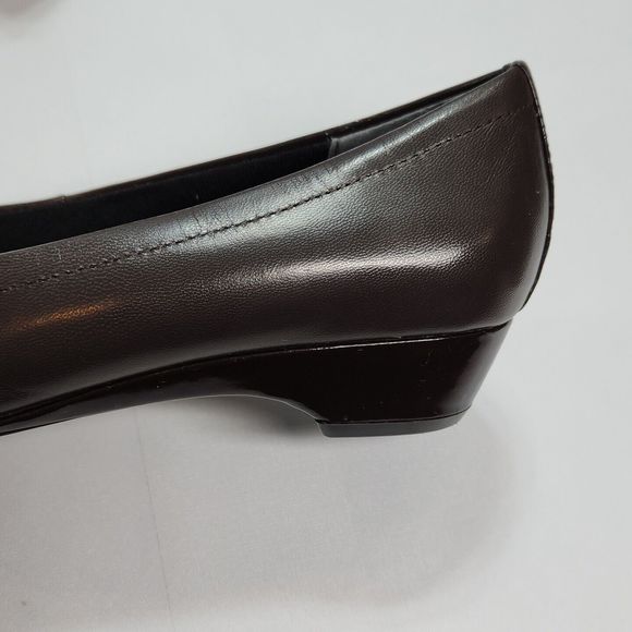 Ros Hommerson Tao Shoe Brown Leather Suede Bow Women's 8M Low 1.5" Heel Wedge - Picture 13 of 16